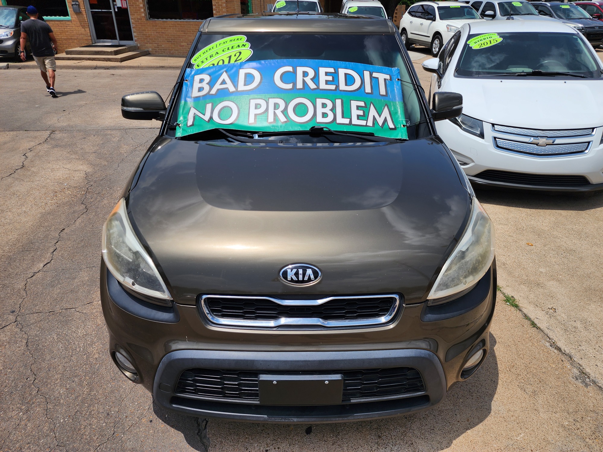 2012 BROWN Kia Soul ! (KNDJT2A67C7) with an 2.0L L4 DOHC 16V engine, AUTO transmission, located at 2660 S.Garland Avenue, Garland, TX, 75041, (469) 298-3118, 32.885387, -96.656776 - Welcome to DallasAutos4Less, one of the Premier BUY HERE PAY HERE Dealers in the North Dallas Area. We specialize in financing to people with NO CREDIT or BAD CREDIT. We need proof of income, proof of residence, and a ID. Come buy your new car from us today!! This is a very well cared for 201 - Photo #7